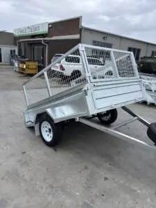 7x5 Single Axle Heavy Duty Galvanised Tipper with 400mm sides