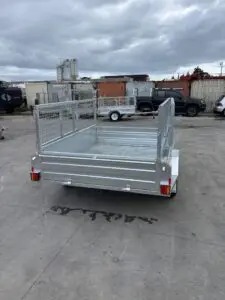 7x5 Single Axle Heavy Duty Galvanised Tipper with 400mm sides
