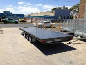 22x7 Tri axle Flat Top, 2000kg ATM