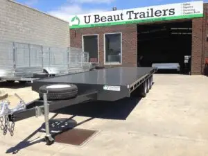 22x7 Tri axle Flat Top, 2000kg ATM