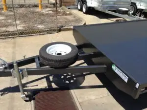 22x7 Tri axle Flat Top, 2000kg ATM